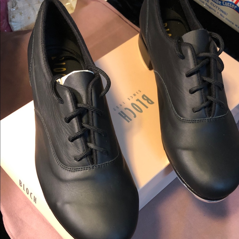 Bloch Womens Shockwave Tap Shoes NEW 9